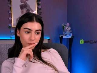 flora-ri Live Webcam on CamSoda