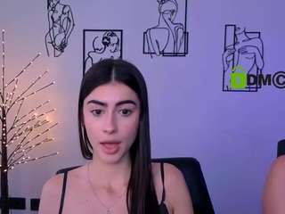 flora-ri live webcam show