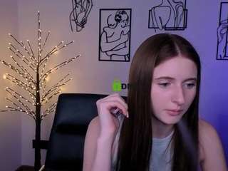 flora-ri live webcam show