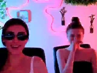 flora-ri's live room