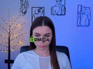 flora-ri live cam preview