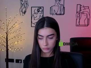 flora-ri live cam preview
