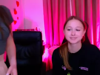 flora-ri's Live Sex Cam Show