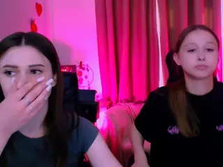 flora-ri's Live Sex Cam Show