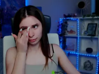 flora-ri's Live Sex Cam Show