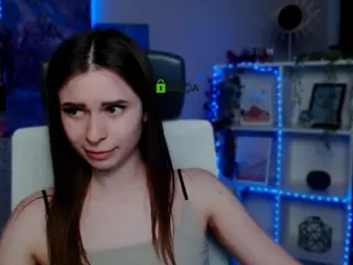 flora-ri's Live Sex Cam Show