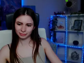 flora-ri's Live Sex Cam Show