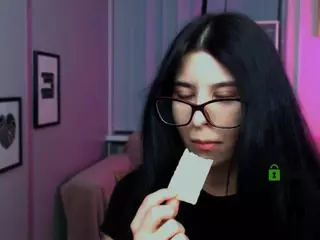 flora-ri's Live Sex Cam Show
