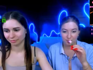 flora-ri's Live Sex Cam Show