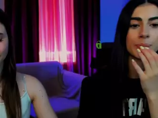 flora-ri's Live Sex Cam Show