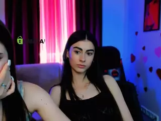 flora-ri's Live Sex Cam Show