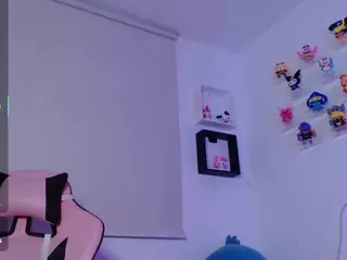 levi-cloud's Live Sex Cam Show