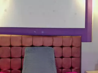 mila-mendoza's Live Sex Cam Show