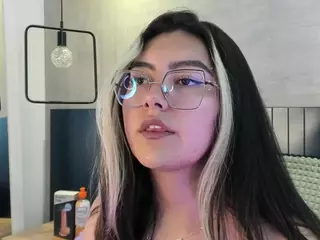 mila-mendoza's Live Sex Cam Show