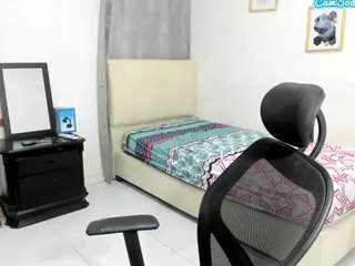  nikolsexy39 chat room