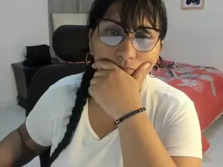 nikolsexy39's Live Sex Cam Show