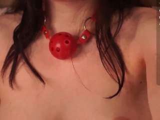 taitarnet's CamSoda show and profile