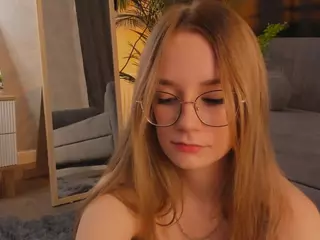 ZaraBrougham's Live Sex Cam Show