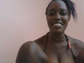 amber-cutie2 Live Webcam on CamSoda