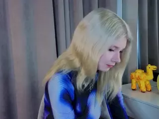 EdlaBuskey's Live Sex Cam Show