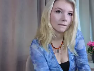 EdlaBuskey's Live Sex Cam Show