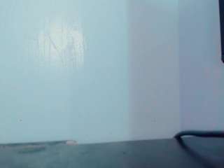 emeli-roushot Live Webcam on {site_name}