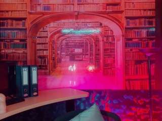 emeli-roushot live webcam show