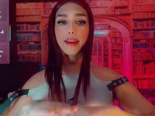 emeli-roushot live webcam show