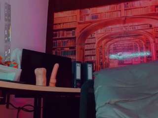 emeli-roushot live webcam show