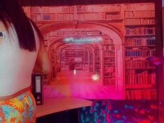 Emeli-roushot's cam show statistics and live stream