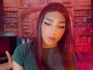 emeli-roushot live cam preview
