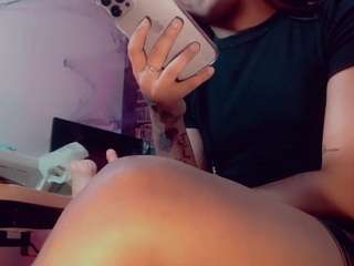 emeli-roushot