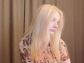 gemmadaines Live Webcam on CamSoda