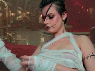 MonicaErotic live cam preview