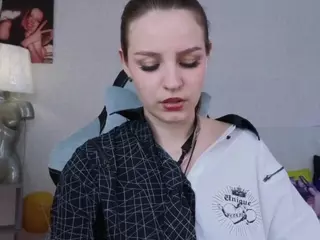 MonicaErotic's Live Sex Cam Show
