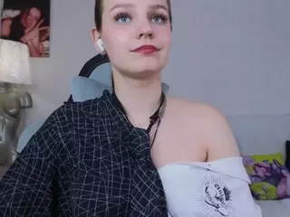 MonicaErotic's Live Sex Cam Show