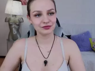 MonicaErotic's Live Sex Cam Show