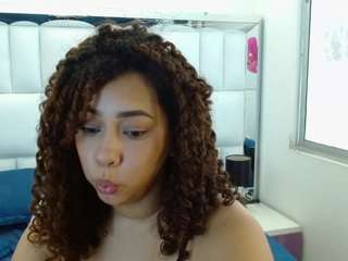 rebeccamils Live Webcam on CamSoda