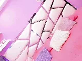 vanessapintoo webcam model