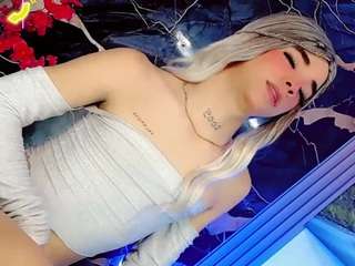 zara-gill's live room