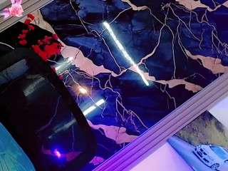 Zara-gill live webcam show