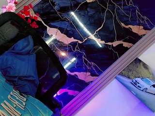 Zara-gill live webcam show