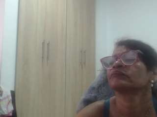 bustyxmilf webcam