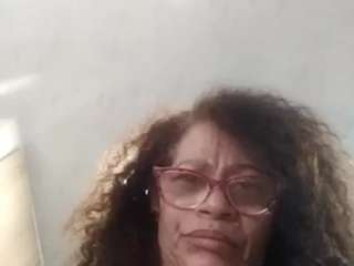 bustyxmilf