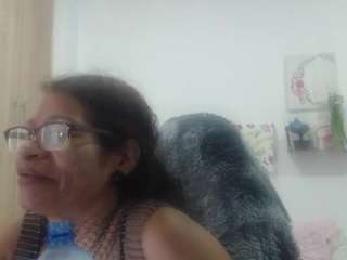 bustyxmilf Live Webcam on CamSoda