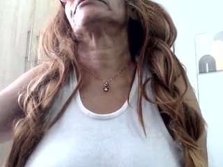 bustyxmilf