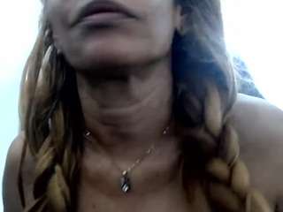 bustyxmilf