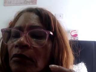 bustyxmilf