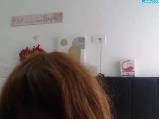 bustyxmilf