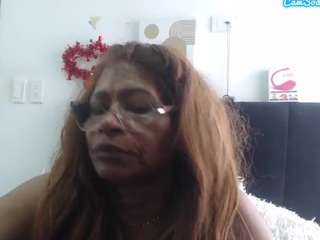 bustyxmilf